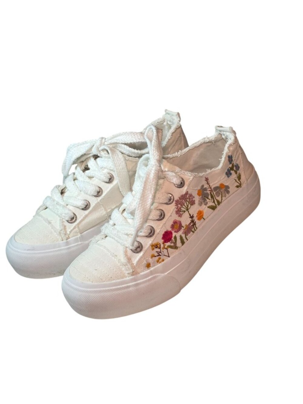 Blowfish Malibu Floral Embroidered White Sadie-Sun Distressed Canvas (SKU#2121)